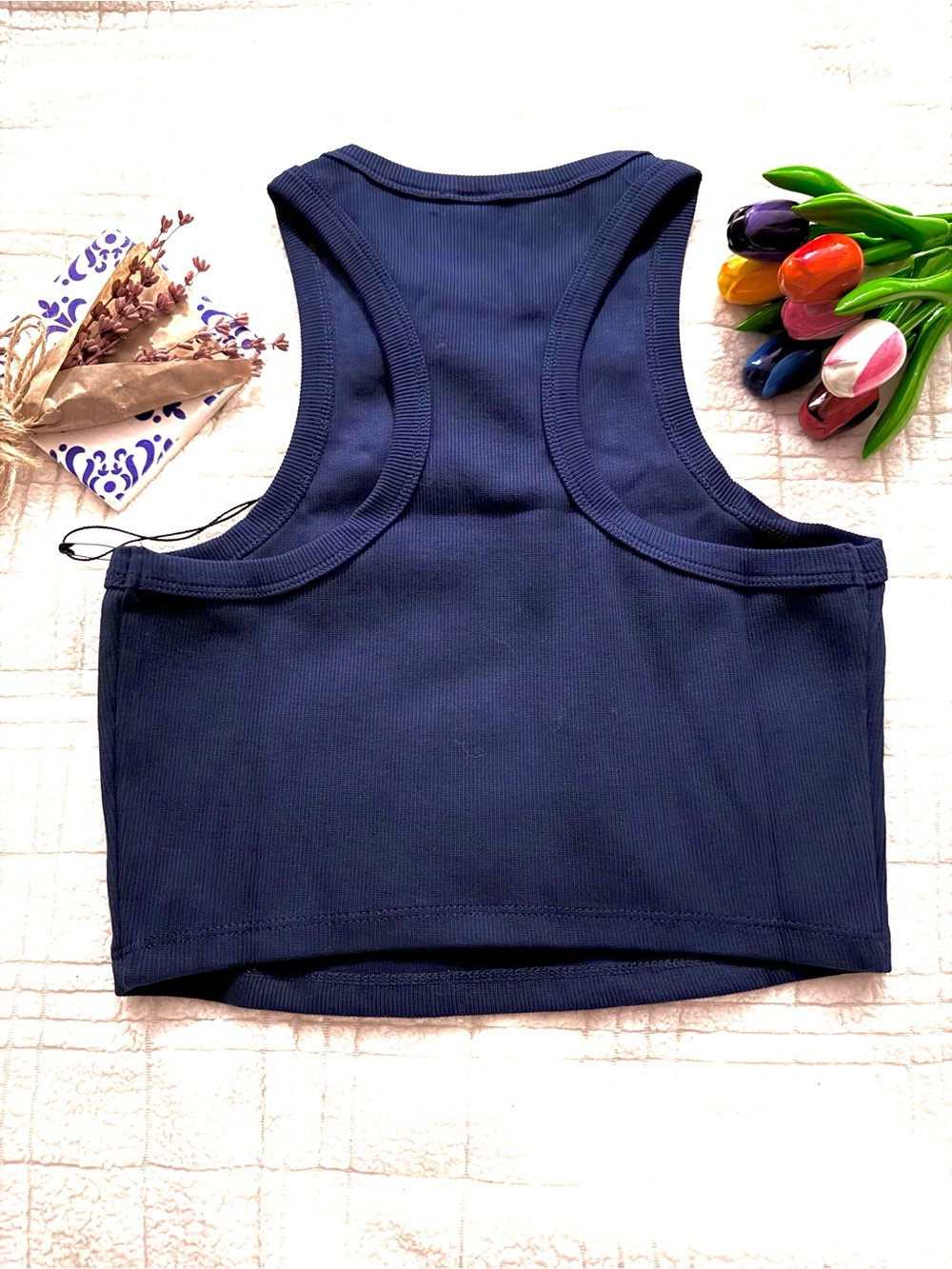 ALO Yoga Women Navy Blue Cropped Top - Picture 3 of 4
